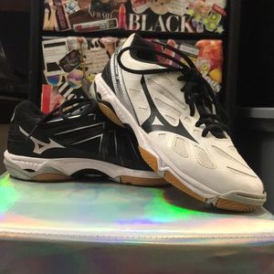 MIZUNO Wave Hurricane 3 Volleyball Shoes
